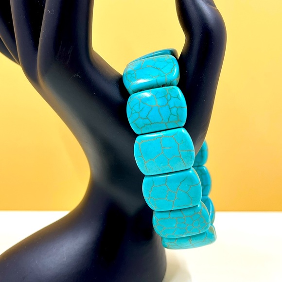 Vintage Y2K Turquoise Rectangular Stone Bead Bracelet - Picture 3 of 7